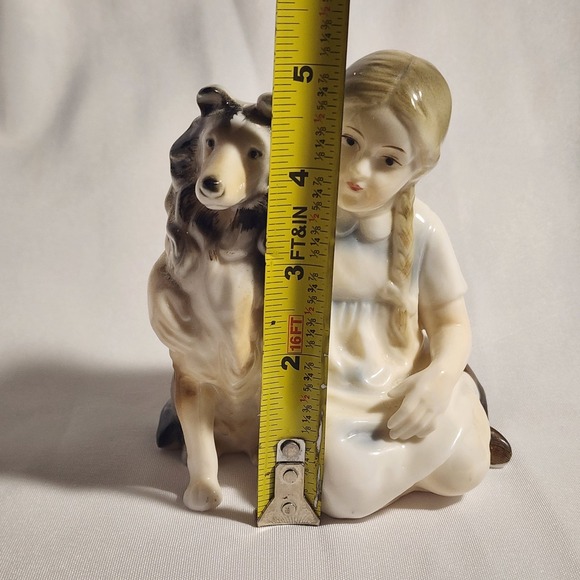 Vtg girl and collie dog Porcelain Figurine Decor Japan 5 Inch Blue - Picture 4 of 5